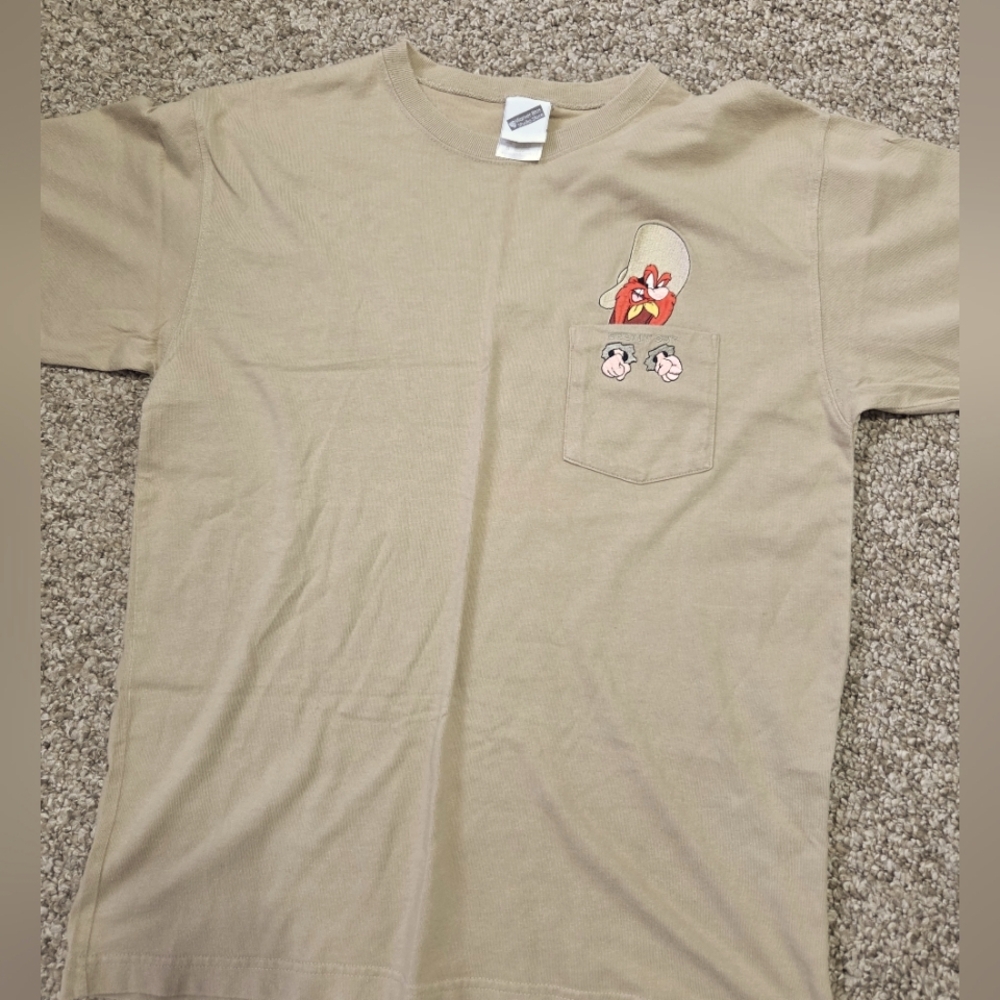 Vtg 2000 Yosemite Sam Looney Tunes 'BUSTIN OUT'‎ Pocket Tee Adult S
